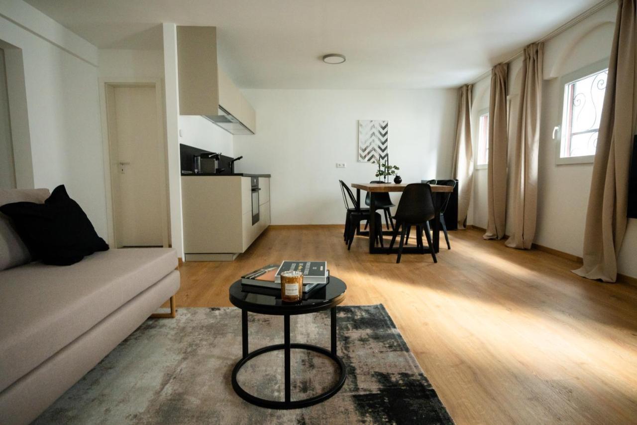 Oldtown Studio Apartment With 2 Bathrooms 뒤셀도르프 외부 사진